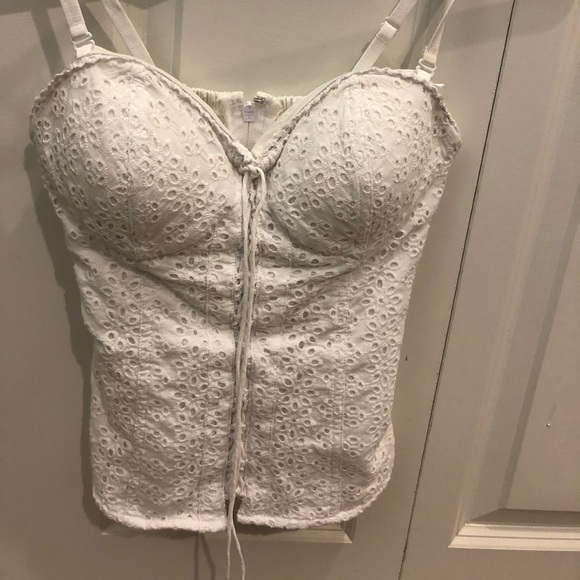 Guess Tops - Picture 1 of 5